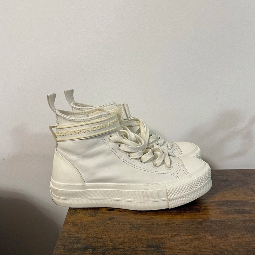 Converse Women's Off-White leather High-Top Sneakers